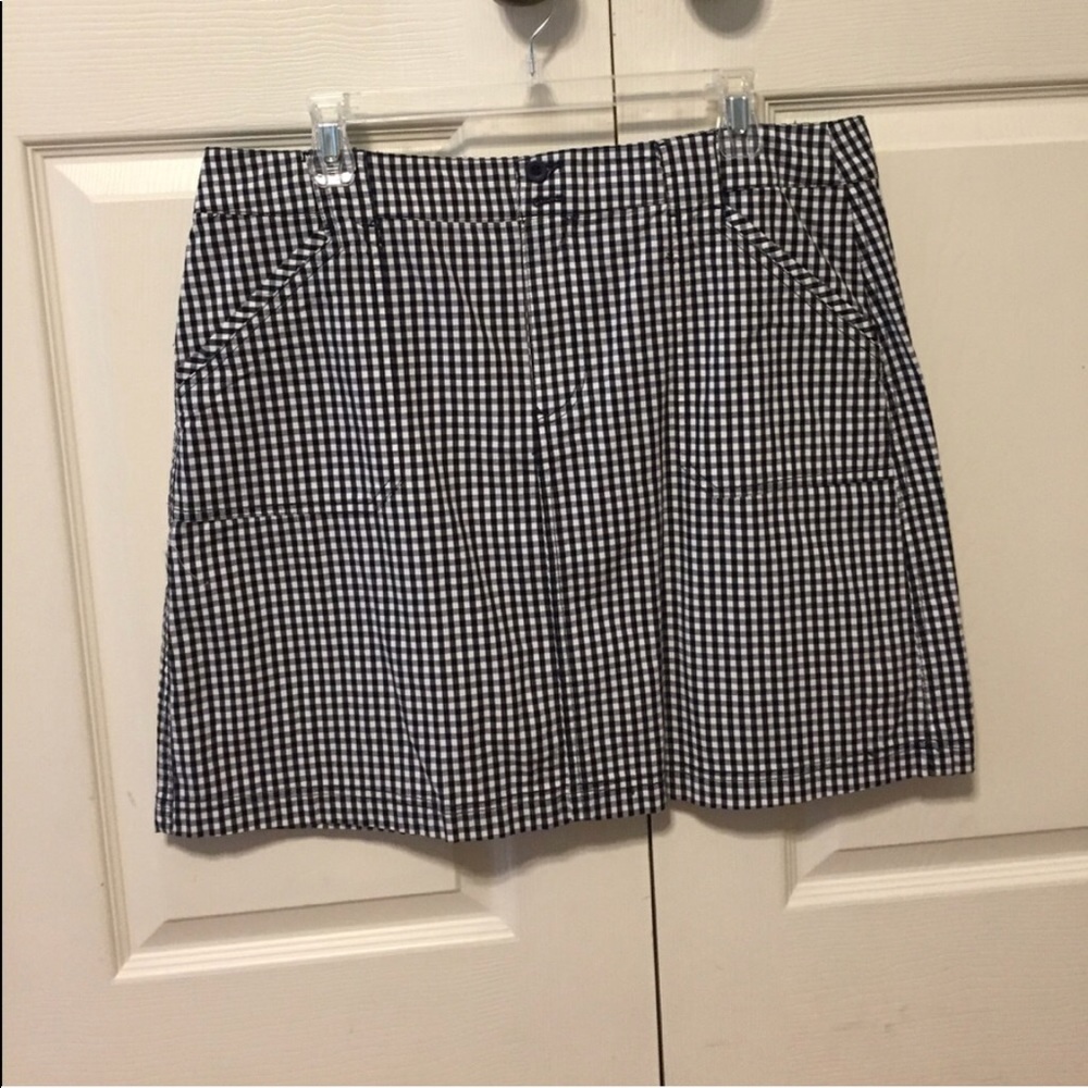 Christopher and Banks skirt